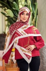 روسری رنگی طرح دار نخی کد 1929 - Image 3