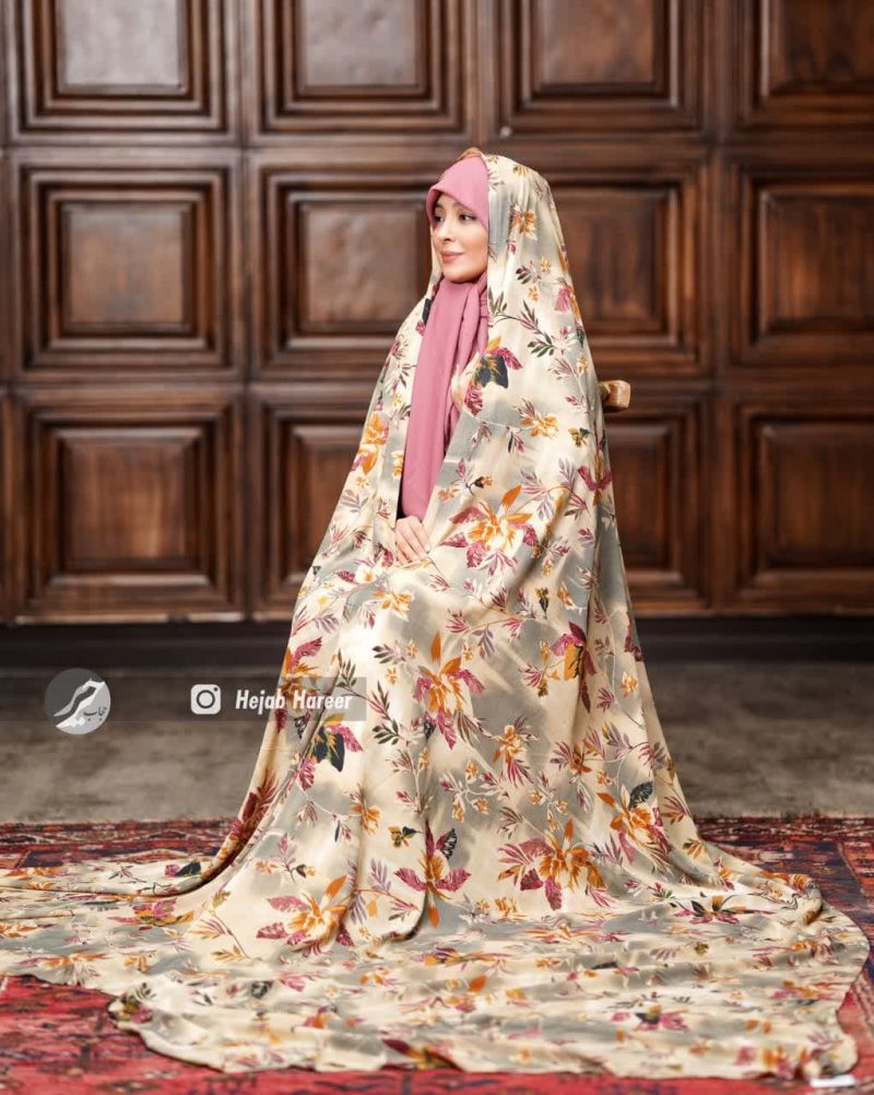 چادر کرپ حریر رنگی کد 1028 - Image 2