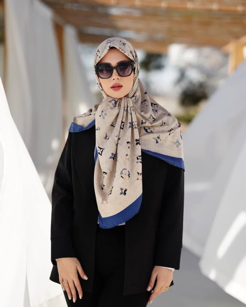 لویی و روسری رنگی طرح دار ابریشم تویل کد 2069 - Image 1