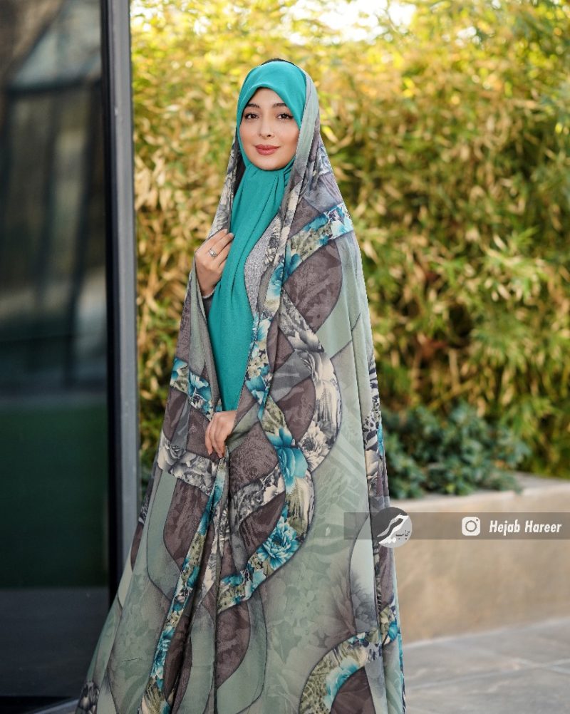 1141 چادر کرپ حریر رنگی کد 1141 - Image 1