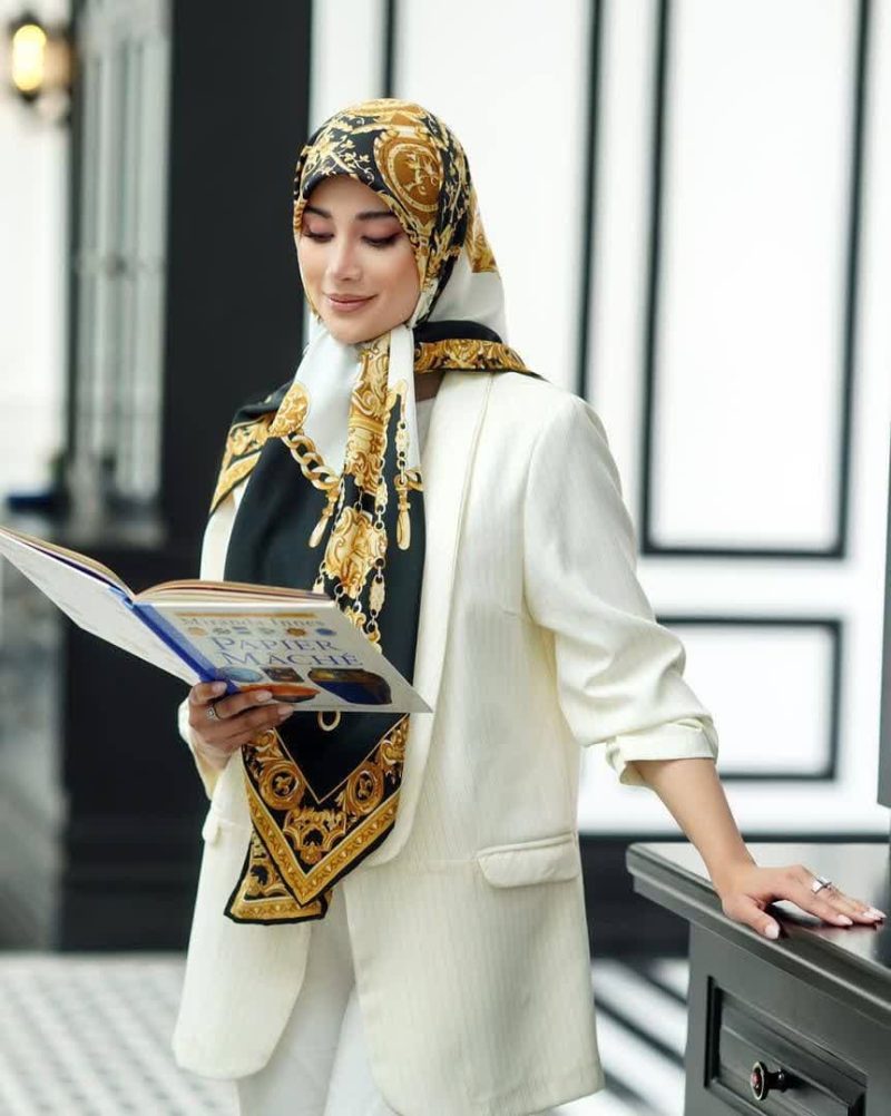 روسری رنگی طرح دار ابریشم تویل کد 2095 - Image 1