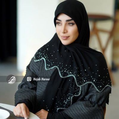 روسری مشکی کار شده کد 2642