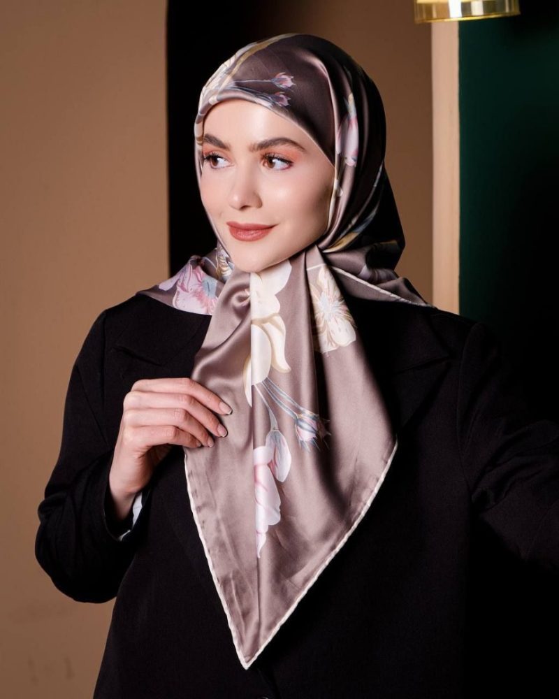 2134 روسری رنگی طرح دار ابریشم ژاکارد کد 2134 - Image 1