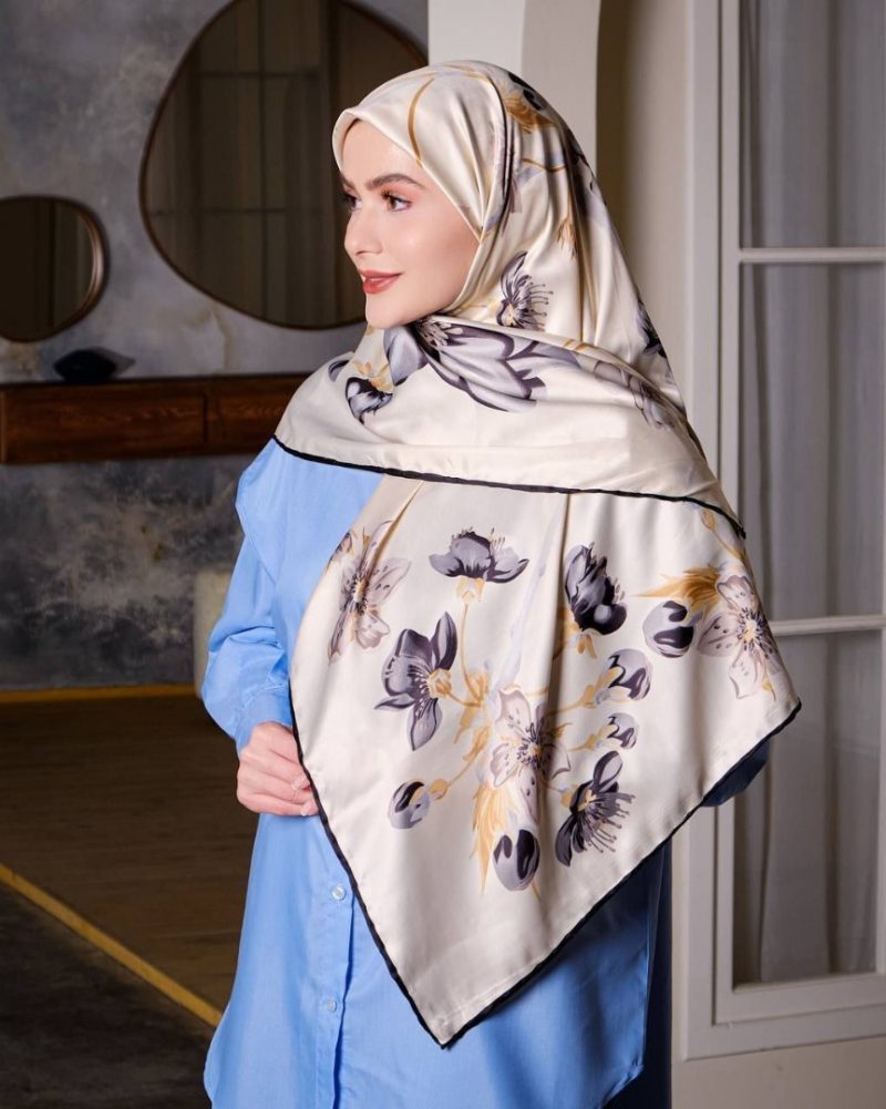 روسری رنگی طرح دار ابریشم ژاکارد کد 2135 - Image 1