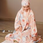 چادر نماز آستین دار کد 1760