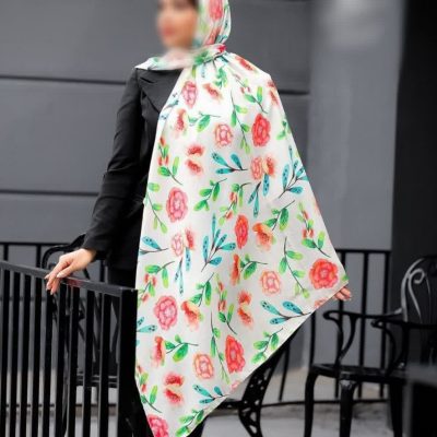 روسری نخی اسپان منگوله دار کد 26112