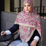 روسری نخی گُلدار کد 26145