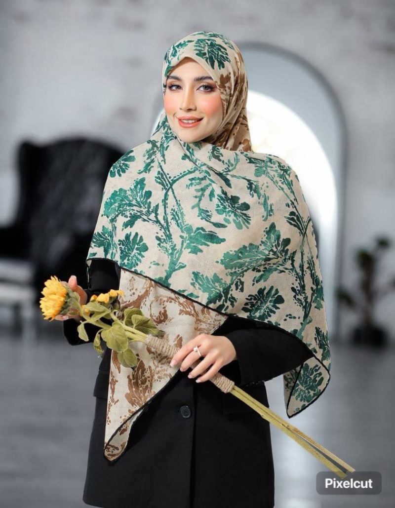 روسری نخی اسپان منگوله دار کد 26230 - Image 1