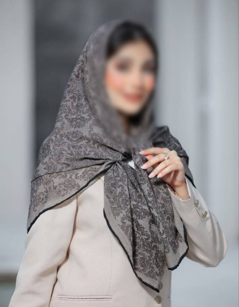 62223 روسری نخی اسپان منگوله دار کد 26223 - Image 1