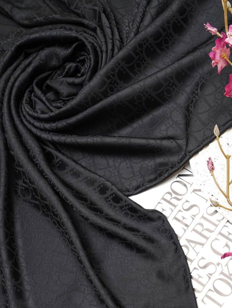 روسری مشکی طرح دار  کد 2724 - Image 1