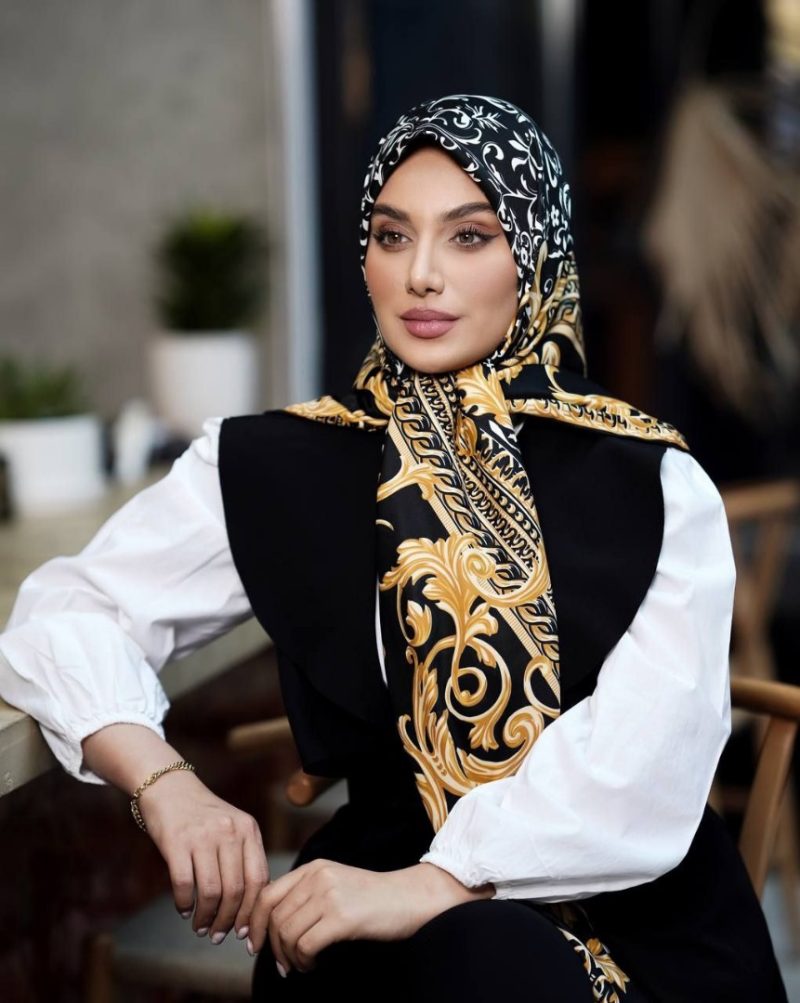 روسری ابریشم تویل کد 2738 - Image 1