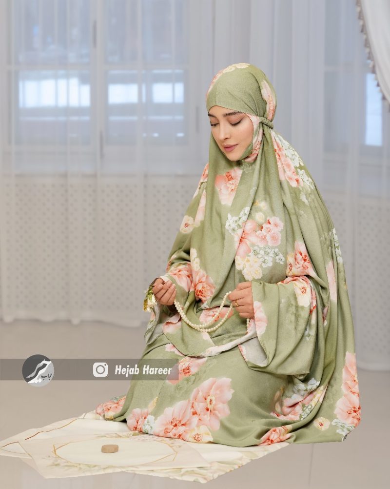 18025-1 چادر نماز آستین دار کد 18025 - Image 1