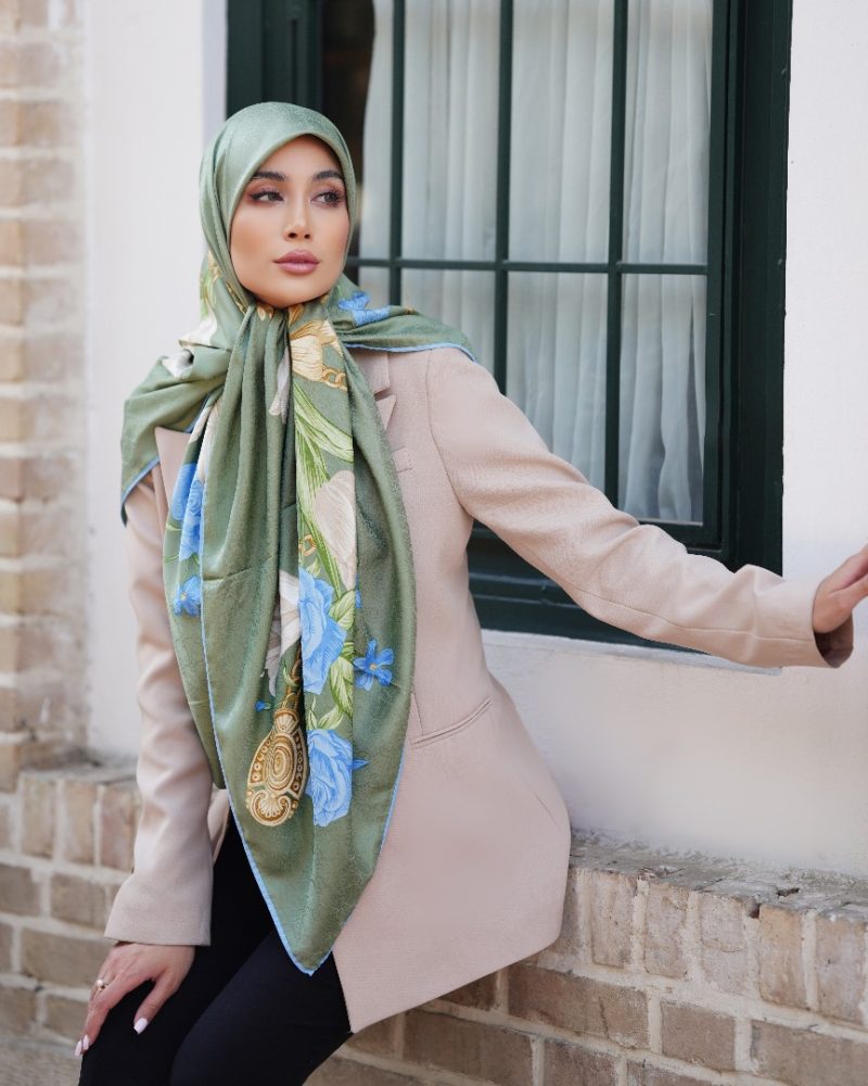 روسری ابریشم ژاکارد طرح دار کد 2778 - Image 3