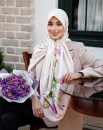 روسری ابریشم ژاکارد طرح دار کد 2779