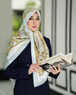 روسری ابریشم ژاکارد طرح دار کد 2785