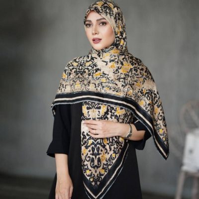روسری رنگی نخی طرح دار کد 2797