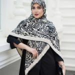 روسری رنگی نخی طرح دار کد 2818