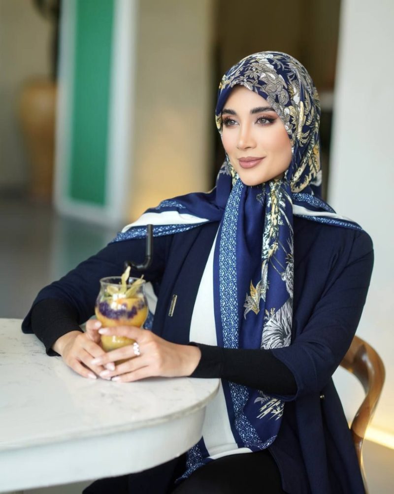 روسری رنگی نخی طرح دار کد 2836 - Image 1