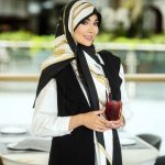 روسری رنگی نخی طرح دار کد 2839