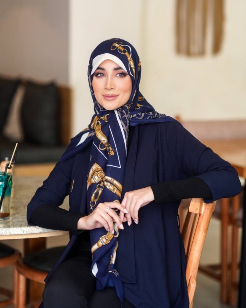 روسری رنگی نخی طرح دار کد 2855 - Image 1