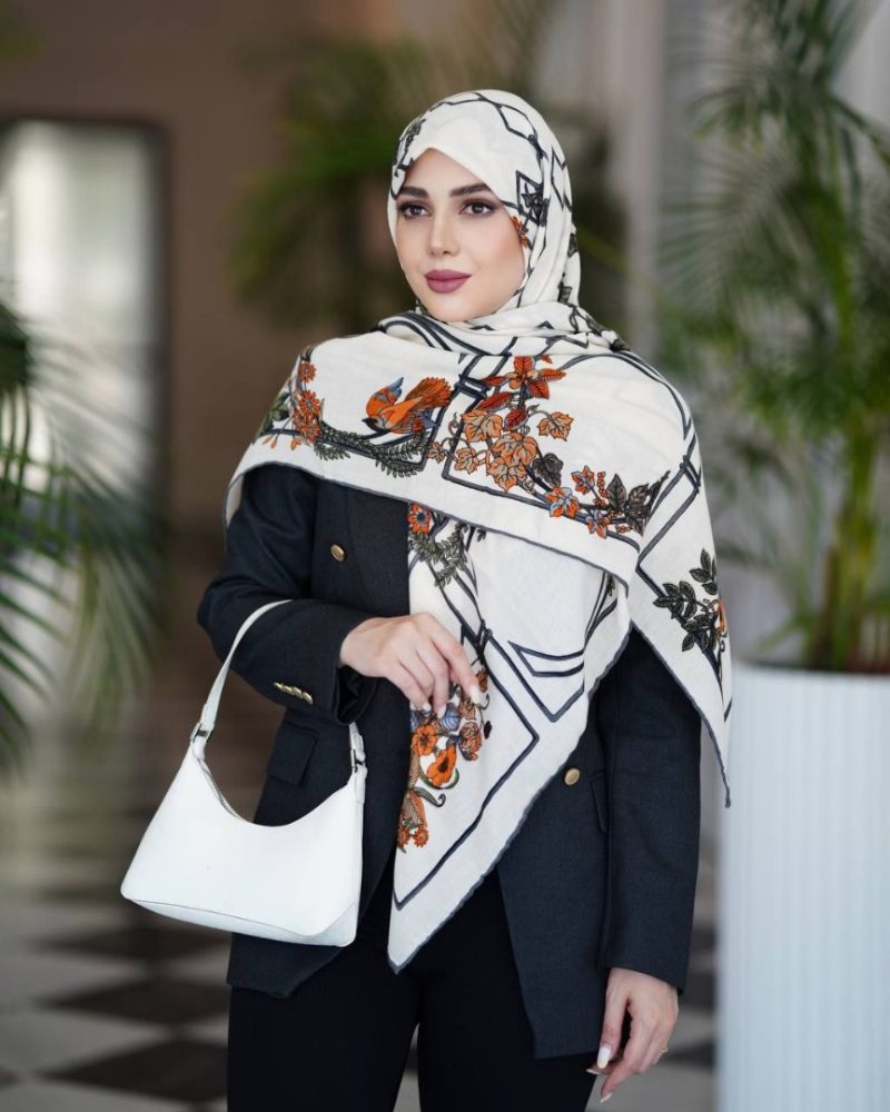 روسری رنگی طرح دار کد 2881 - Image 1
