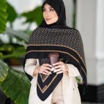 روسری رنگی طرح دار کد 2883
