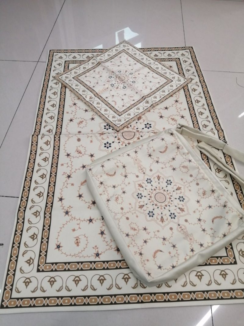 جانماز و سجاده مخمل کد 50010 - Image 1