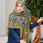 روسری رنگی طرح دار کد 2910