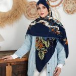 روسری رنگی طرح دار کد 2913