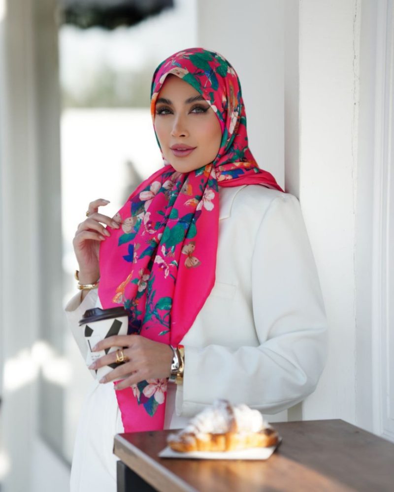 روسری رنگی طرح دار کد 2929 - Image 2