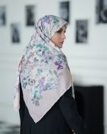 روسری رنگی طرح دار کد 2931 - Image 2