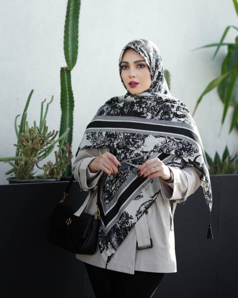 روسری رنگی طرح دار کد 2972 - Image 1