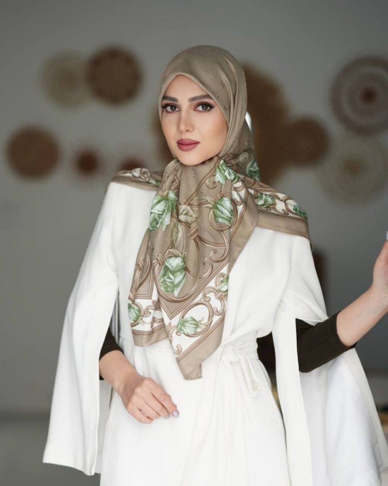 روسری رنگی طرح دار کد 2985 - Image 1