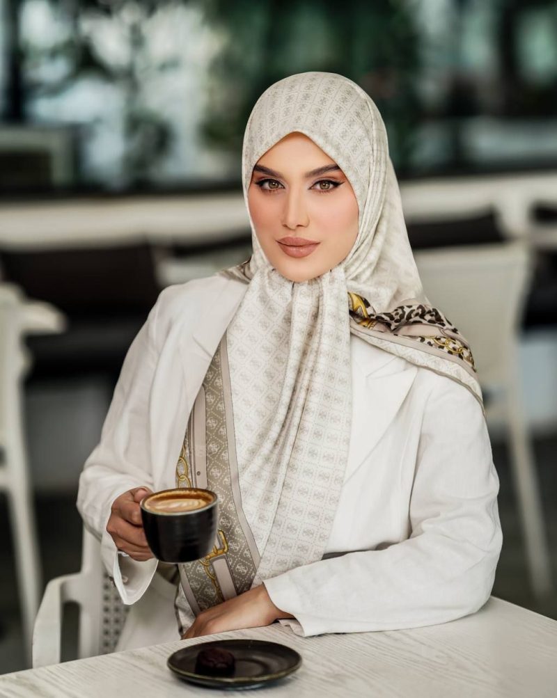 روسری رنگی طرح دار کد 6318 - Image 1