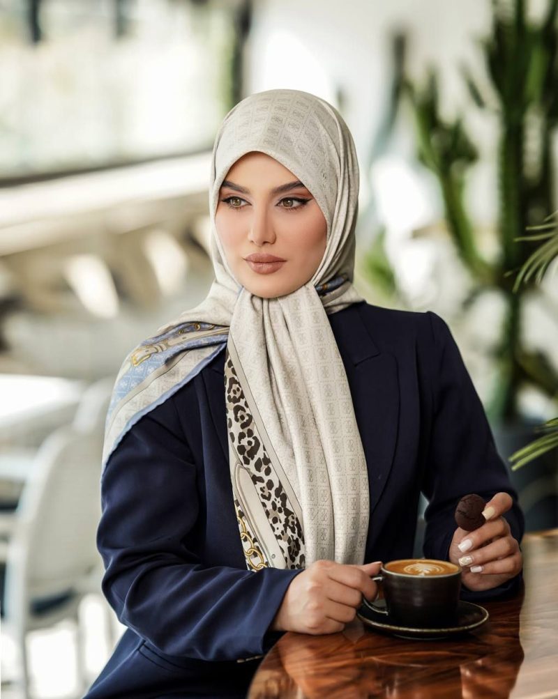 روسری رنگی طرح دار کد 6319 - Image 1