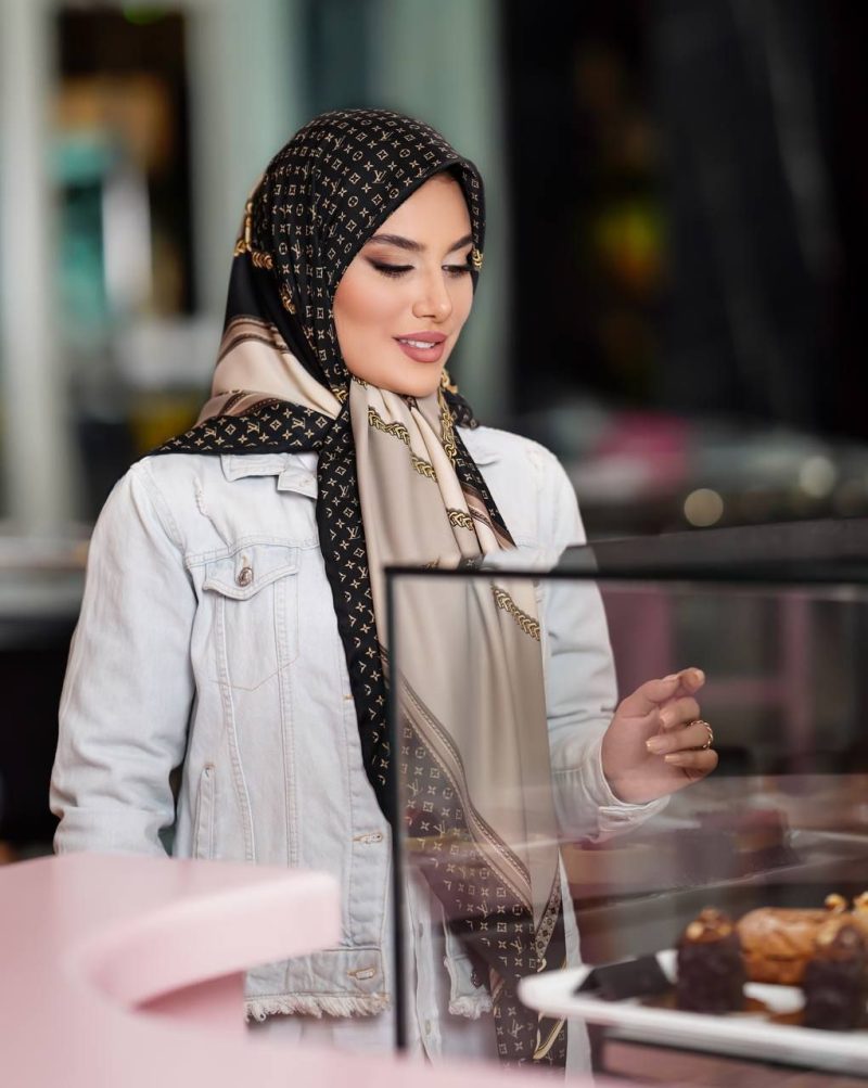 روسری رنگی طرح دار کد 6350 - Image 1