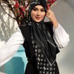 روسری رنگی طرح دار کد 6369
