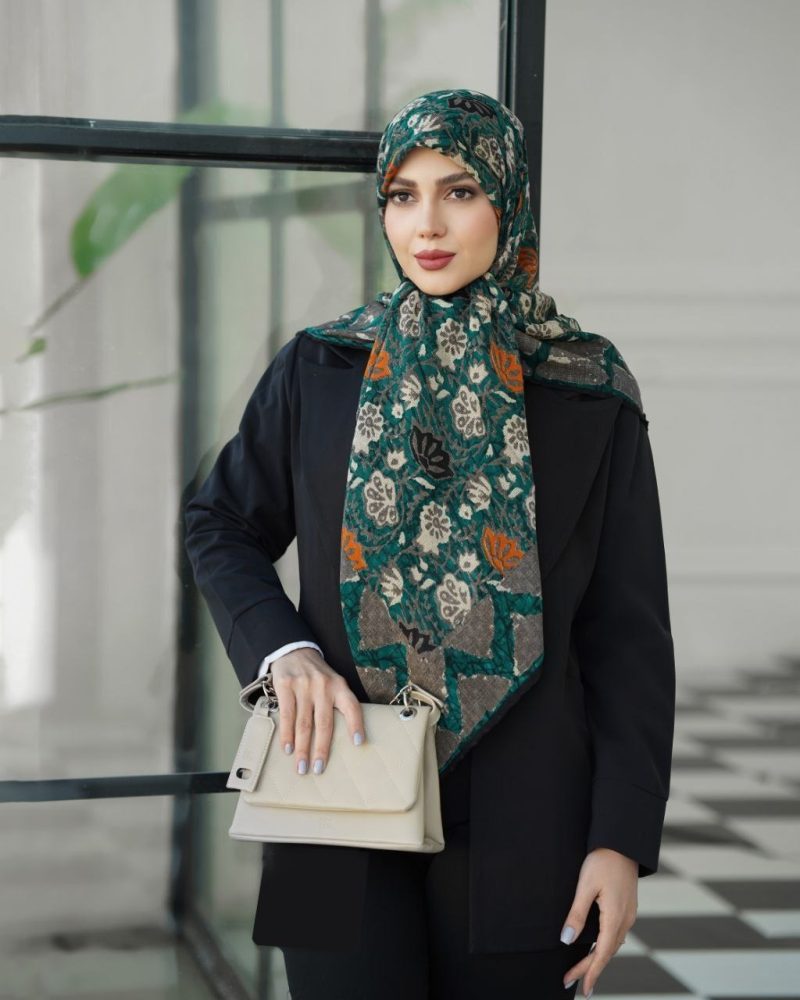 روسری رنگی طرح دار کد 6375 - Image 1