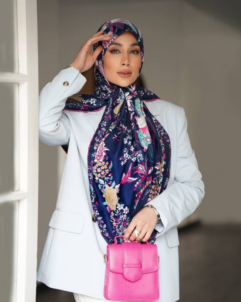 روسری رنگی طرح دار کد 6466 - Image 1