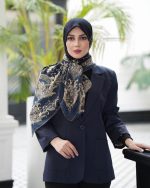 روسری رنگی طرح دار کد 6493