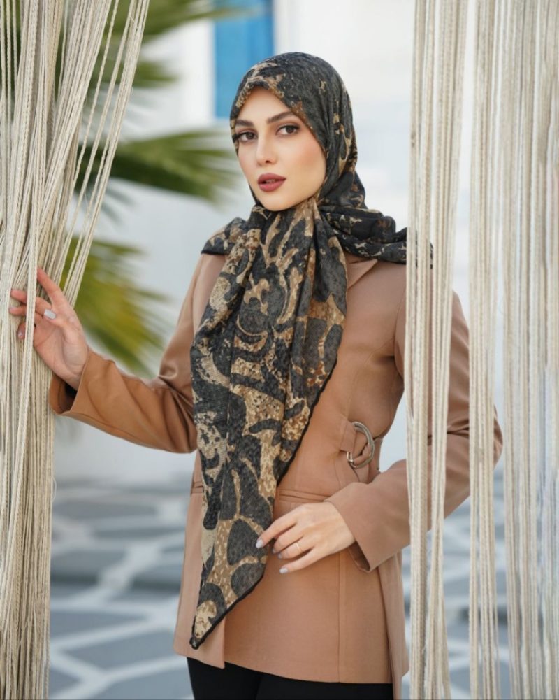 روسری رنگی طرح دار کد 6530 - Image 1