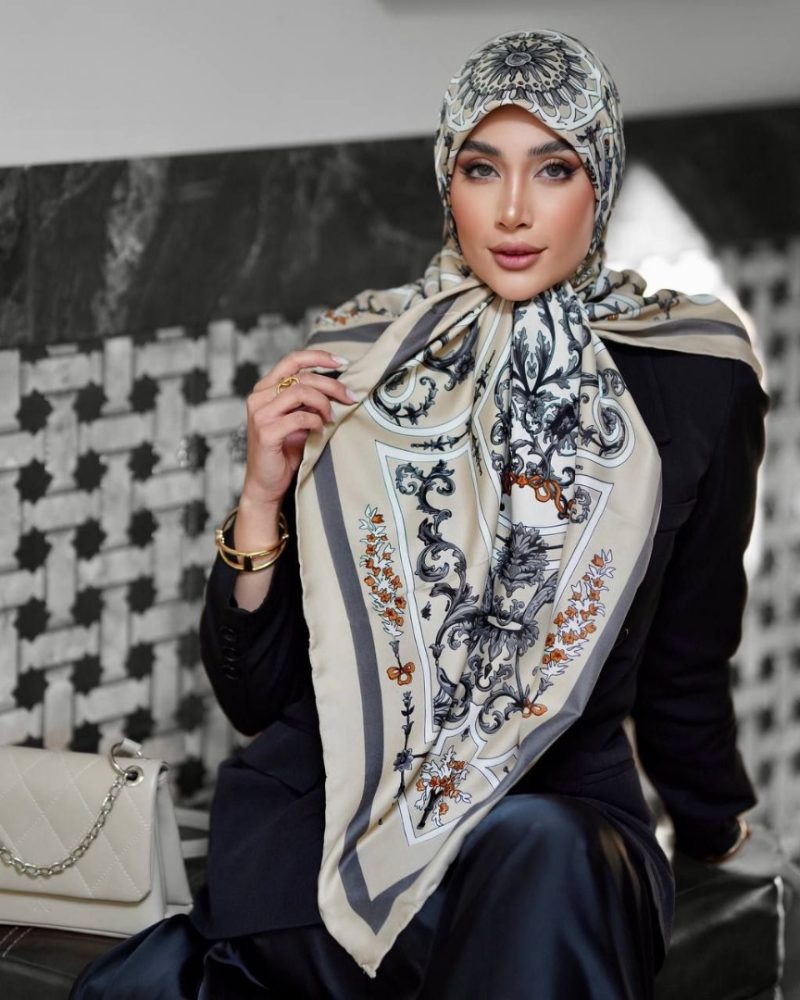 روسری رنگی طرح دار کد 6619 - Image 1