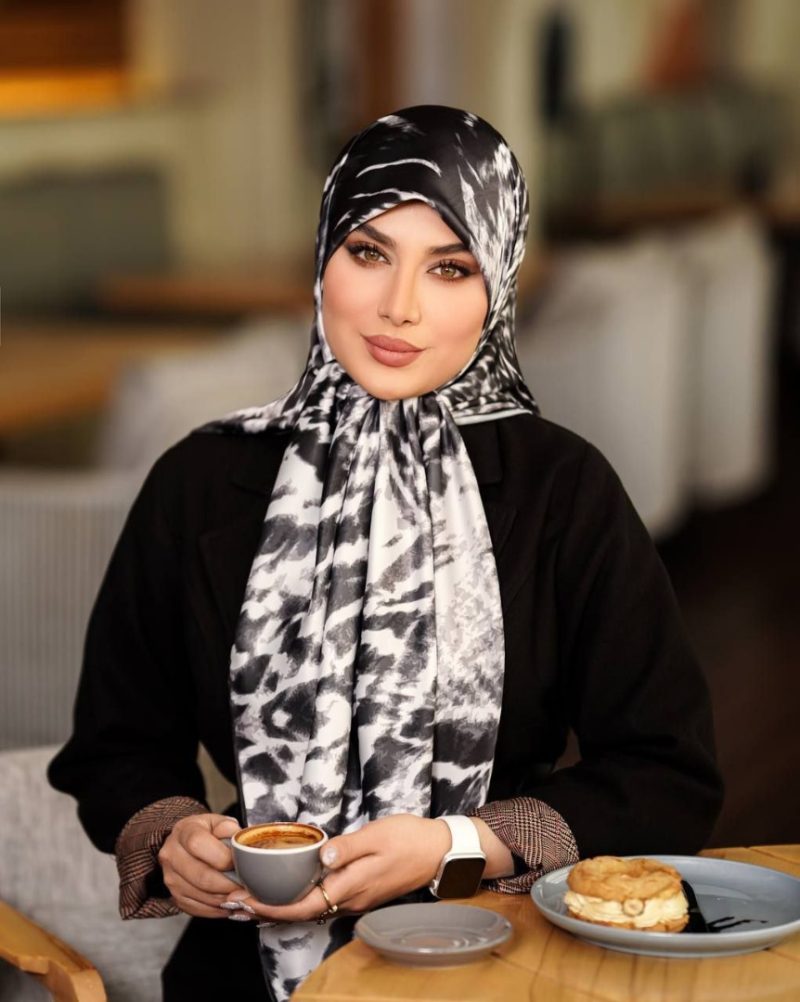 روسری رنگی طرح دار کد 6641 - Image 1