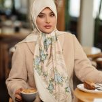 روسری رنگی طرح دار کد 6686