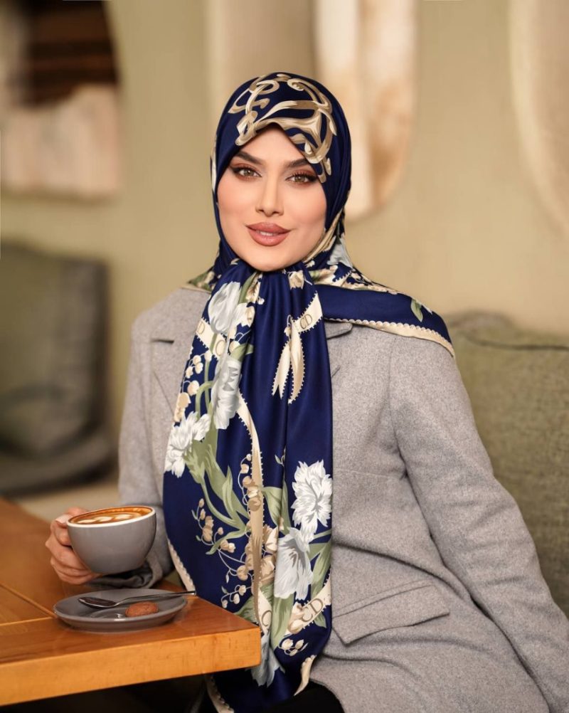 روسری رنگی طرح دار کد 6692 - Image 1