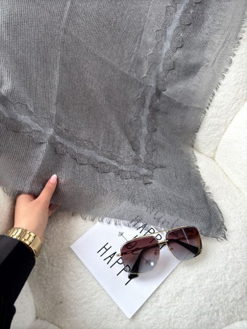 روسری رنگی طرح دار کد 6873 - Image 3