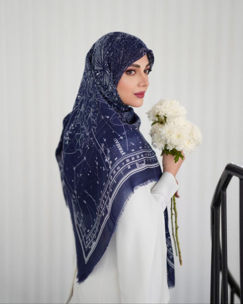 روسری رنگی طرح دار کد 6884 - Image 1