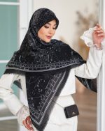 روسری رنگی طرح دار کد 6885