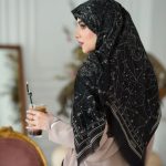 روسری رنگی طرح دار کد 6886