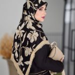 روسری رنگی طرح دار کد 6887